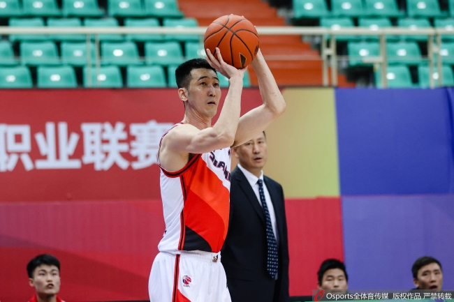 肯帝亚3人因肺部感染缺阵 史鸿飞已回南京治疗