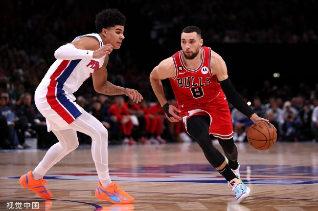 >拉文30分德罗赞26+9 NBA巴黎赛公牛大胜活塞