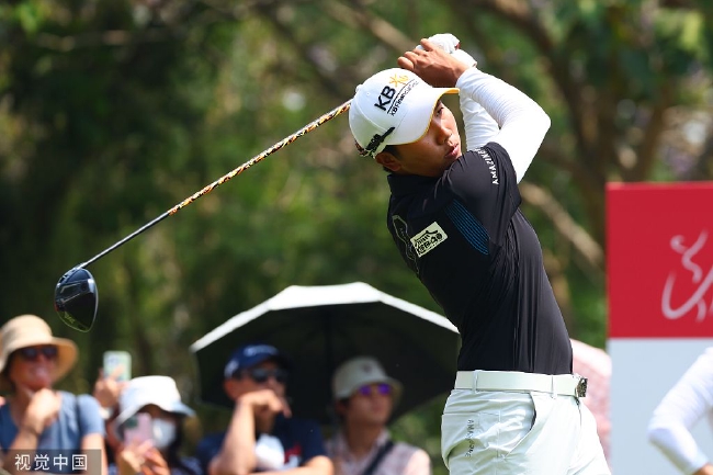 泰国LPGA赛新人纳塔吉塔领先4杆争首冠 林希妤T27