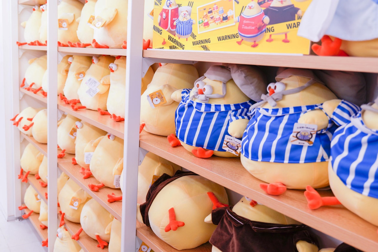 张子枫都来打卡！名创优品MINISO全国首家旗舰店盛大开业