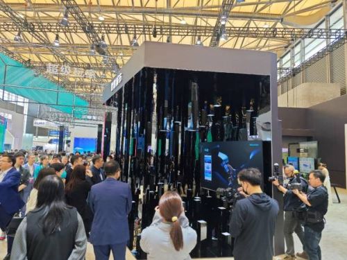 >为新型智慧城市建设蓄力赋能，海信网络科技公司亮相AWE2023