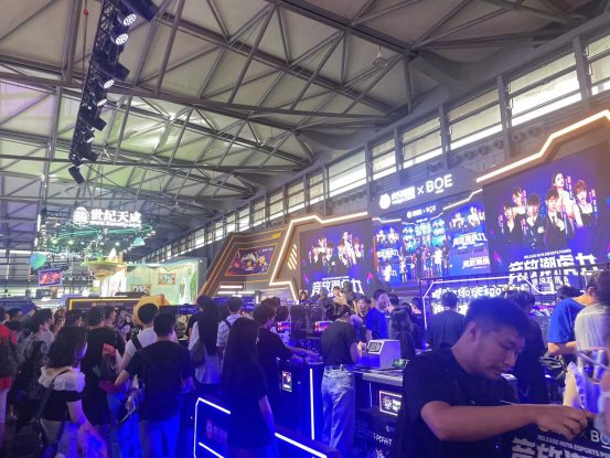 八位堂（8BitDo）重磅亮相2023 ChinaJoy，燃爆现场