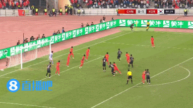再丢球！孙兴慜头球破门 国足0-2落后