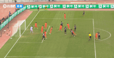 再丢球！孙兴慜头球破门 国足0-2落后