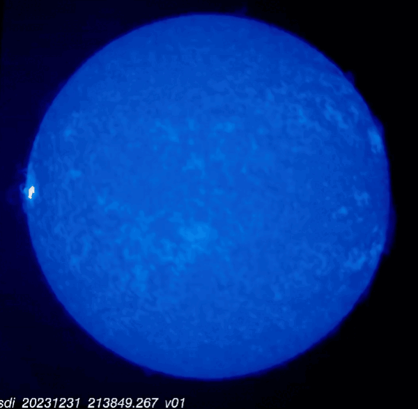 中国夸父一号卫星拍到太阳礼花：酷似太阳在“吐泡泡”