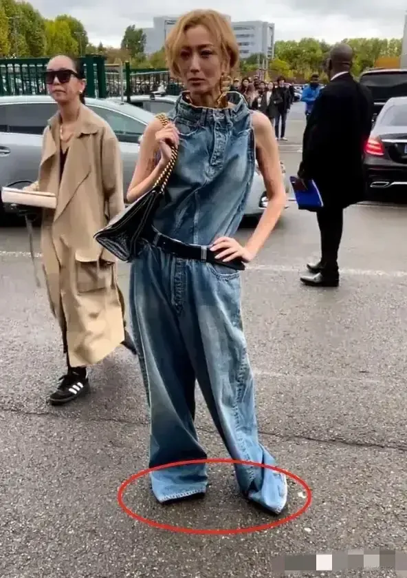 八卦手册_小妹娱乐八卦圈_2022年10月04