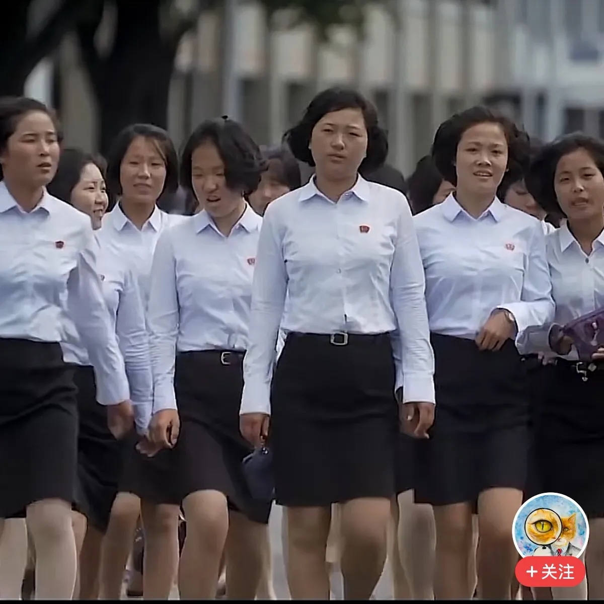 这是朝鲜大学生的一张照片，大家从中能看出些什么？
