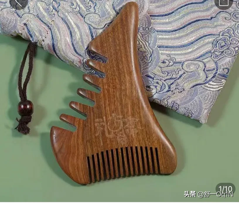 抖音上有很多交人养头发的，就是梳头，按摩，拍打，