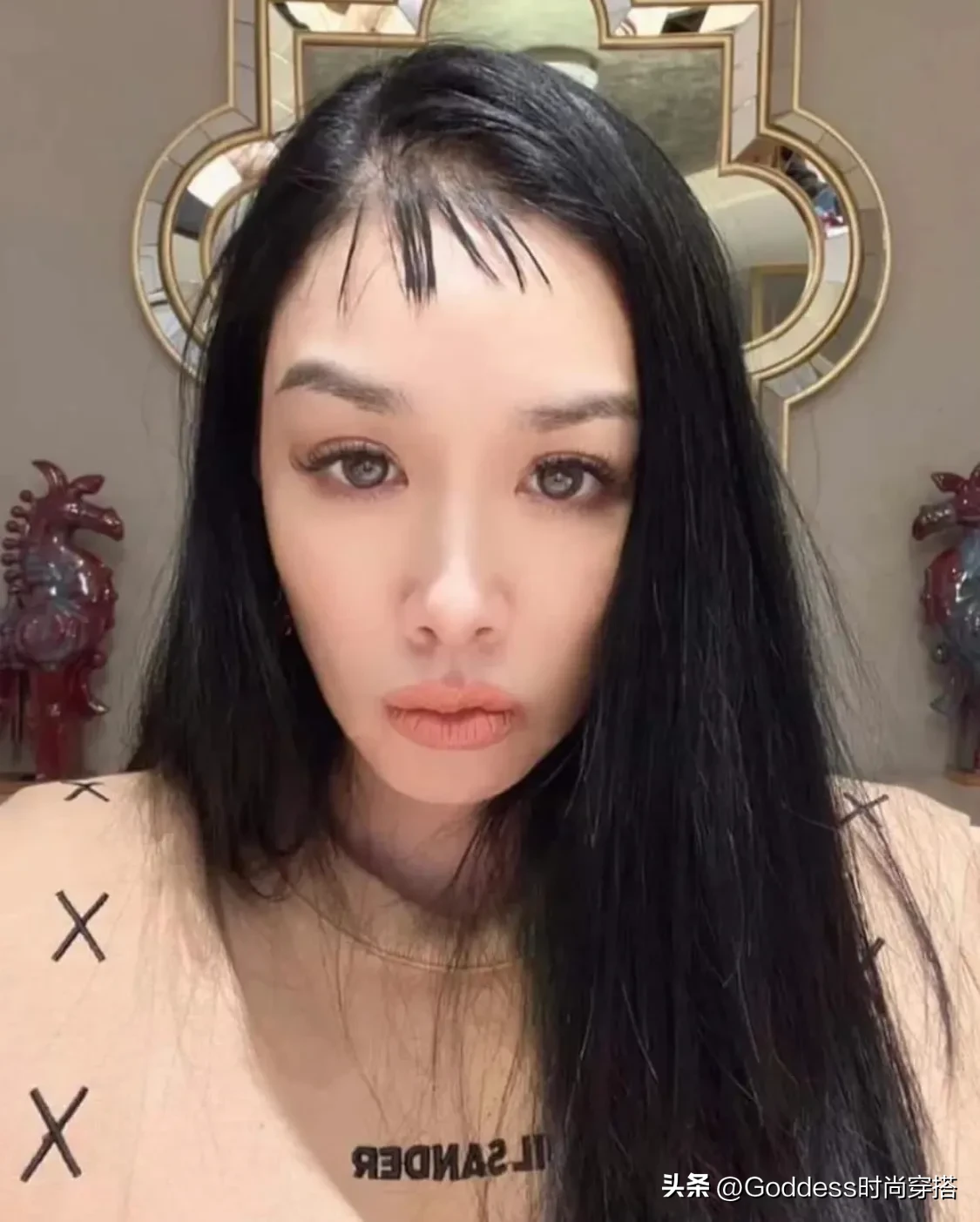 钟丽缇_Goddess时尚穿搭_2022年10月18